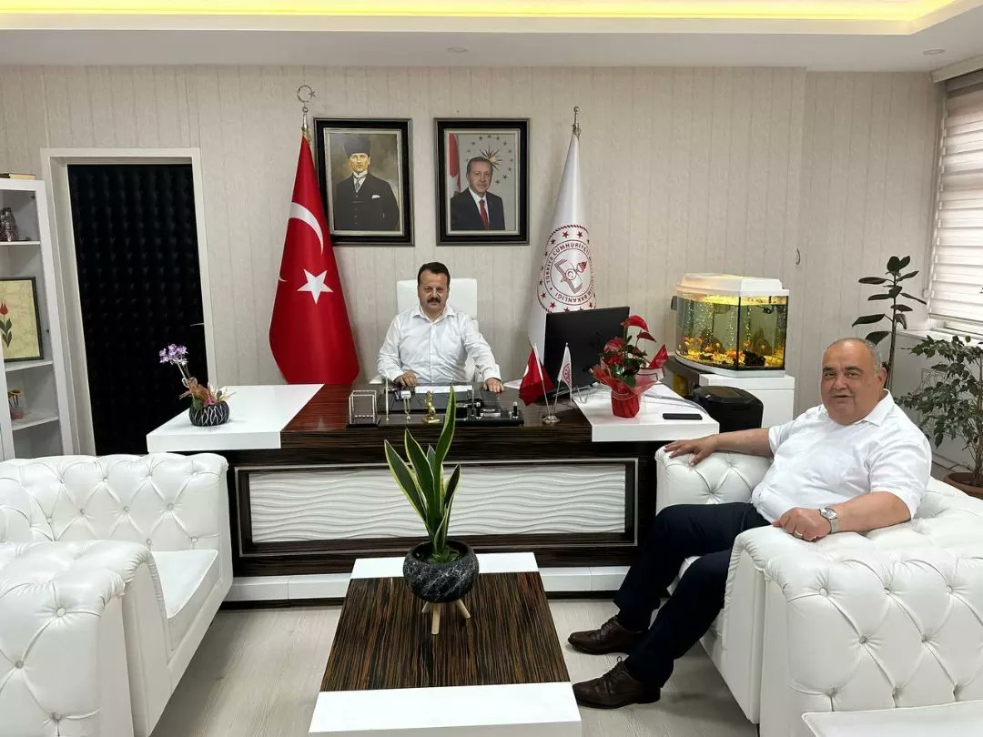 Bartın Milletvekilimiz Sayın Yusuf Ziya ALDATMAZ, İl Milli Eğitim Müdürlüğümüzü ziyaret ettiler. 

Sayın Vekilimize nazik ziyaretleri ve destekleri için teşekkür ederiz.

Ayrıntılar👇

meb.ai/nwgrwt