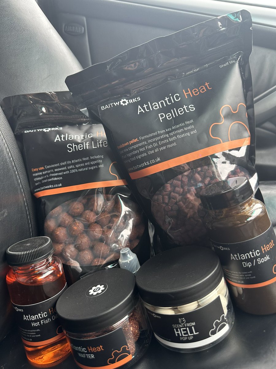Placed an order with <a href="/Baitworks/">Baitworks</a> yesterday and it’s arrived today just in time for my trip to horcott #carpfishing this evening! Quality service thanks so much guys and girls (packed by Kerry) appreciate the code also <a href="/ElliottGray_CYP/">Elliott Gray</a> <a href="/Cypography_carp/">Cypography Carp Fishing</a>