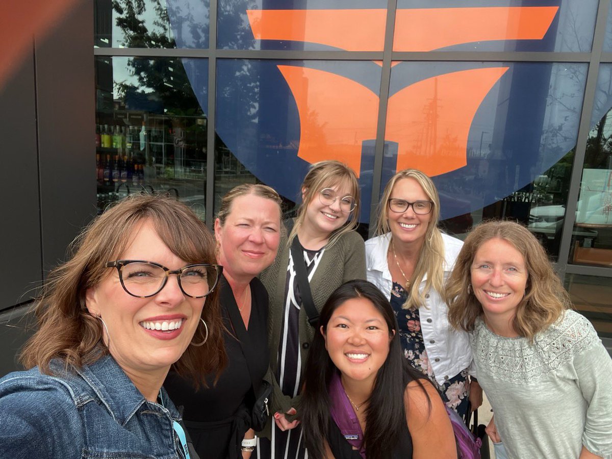 walbecklis's tweet image. Meet (some) of the Kentwood STEM team! #MiCoding #MiSTEM #MiCSTA