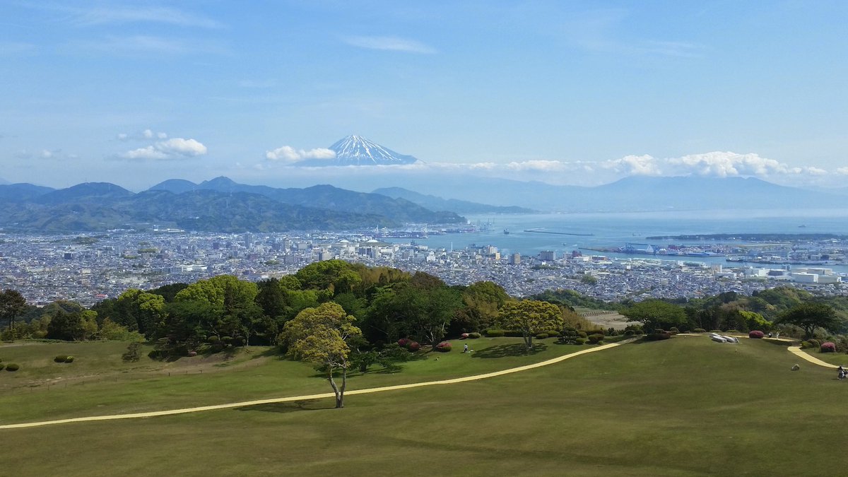 ms_75q's tweet photo. 富士山じゃぁぁぁ！！！(っ’ヮ’c)ｳｩｯﾋｮｵｱｱｧ #日本 https://t.co/legzCoCwyk