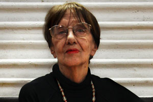 noticiaselsal13's tweet photo. La Fundación Ballet de El Salvador, con gran tristeza en el corazón comunica, que nuestra querida directora y fundadora la maestra Alcira Alonso, partió esta tarde a la casa de Dios nuestro Señor. https://t.co/TKB6Th60Z4