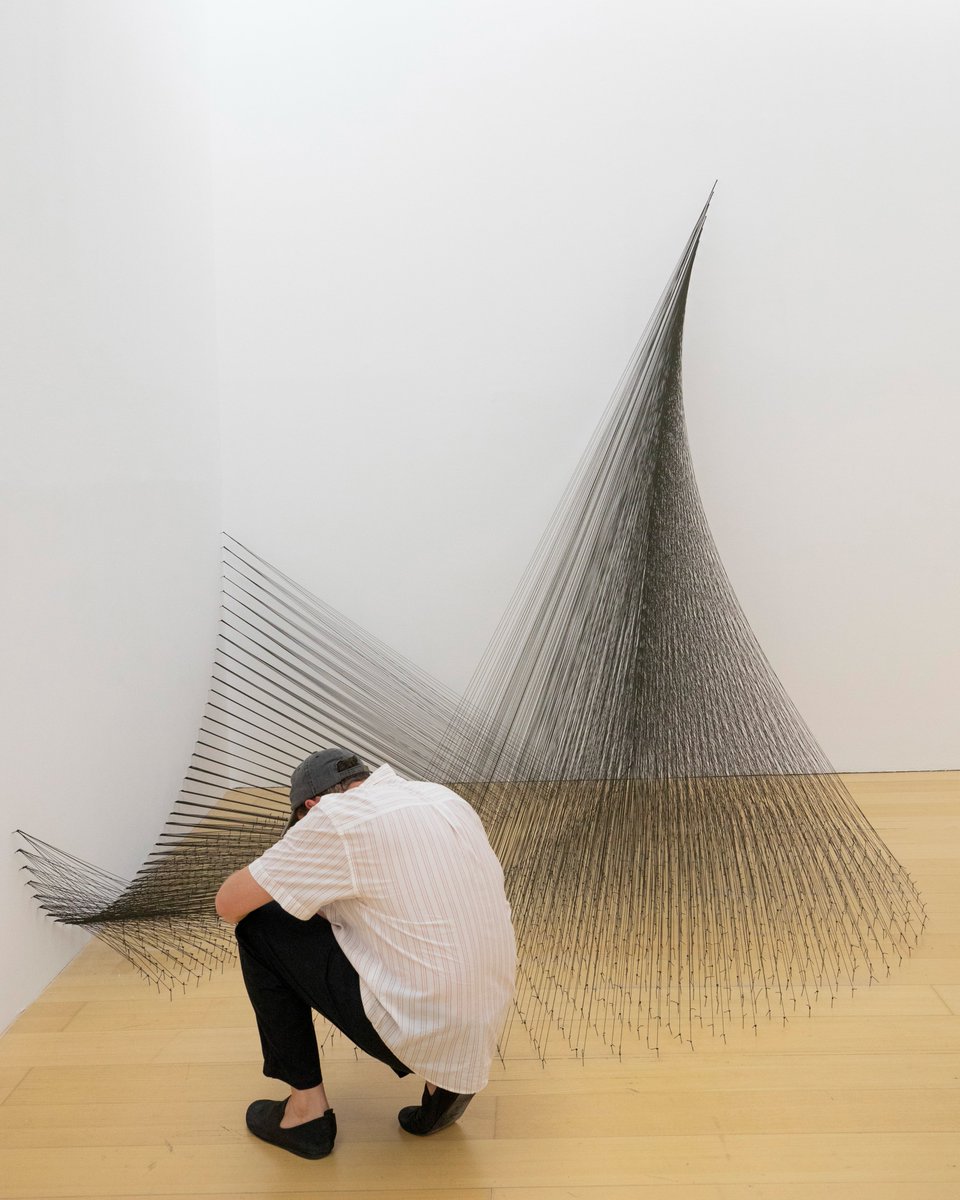 "More than most art, my string pieces are vulnerable to time. They are absolutely temporal."
#KazukoMiyamoto
.
Kazuko Miyamoto, a cura di Eva Fabbris.
In mostra al #museoMadre fino al 9 ottobre 2023.
Tutte le info su madrenapoli.it