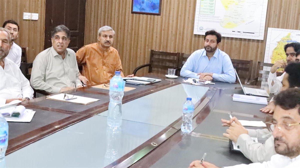 kpmne1's tweet photo. کے نفاذ اور پیشرفت پر تبادلہ خیال اور جائزہ لینا تھا۔ مجموعی طور پر، میٹنگ کا مقصد اس بات کو یقینی بنانا تھا کہ آئی سی ٹی پر مبنی بہتر زرعی توسیعی منصوبہ ٹریک پر ہے اور زرعی ترقی میں اہم کردار ادا کر رہا ہے۔ https://t.co/F6GmiGFwaA