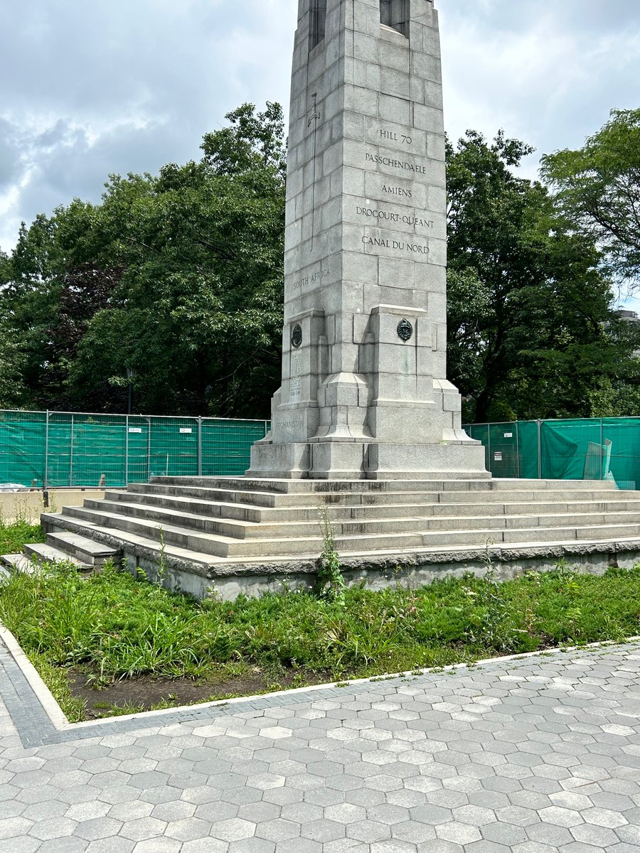WWI memorial in Queen’s Park - just rejuvenated - is already completely overgrown with weeds. Parks maintenance in Toronto is an embarrassment. This could be an easy bipartisan win for the new mayor—we all want to feel pride over our public spaces.
