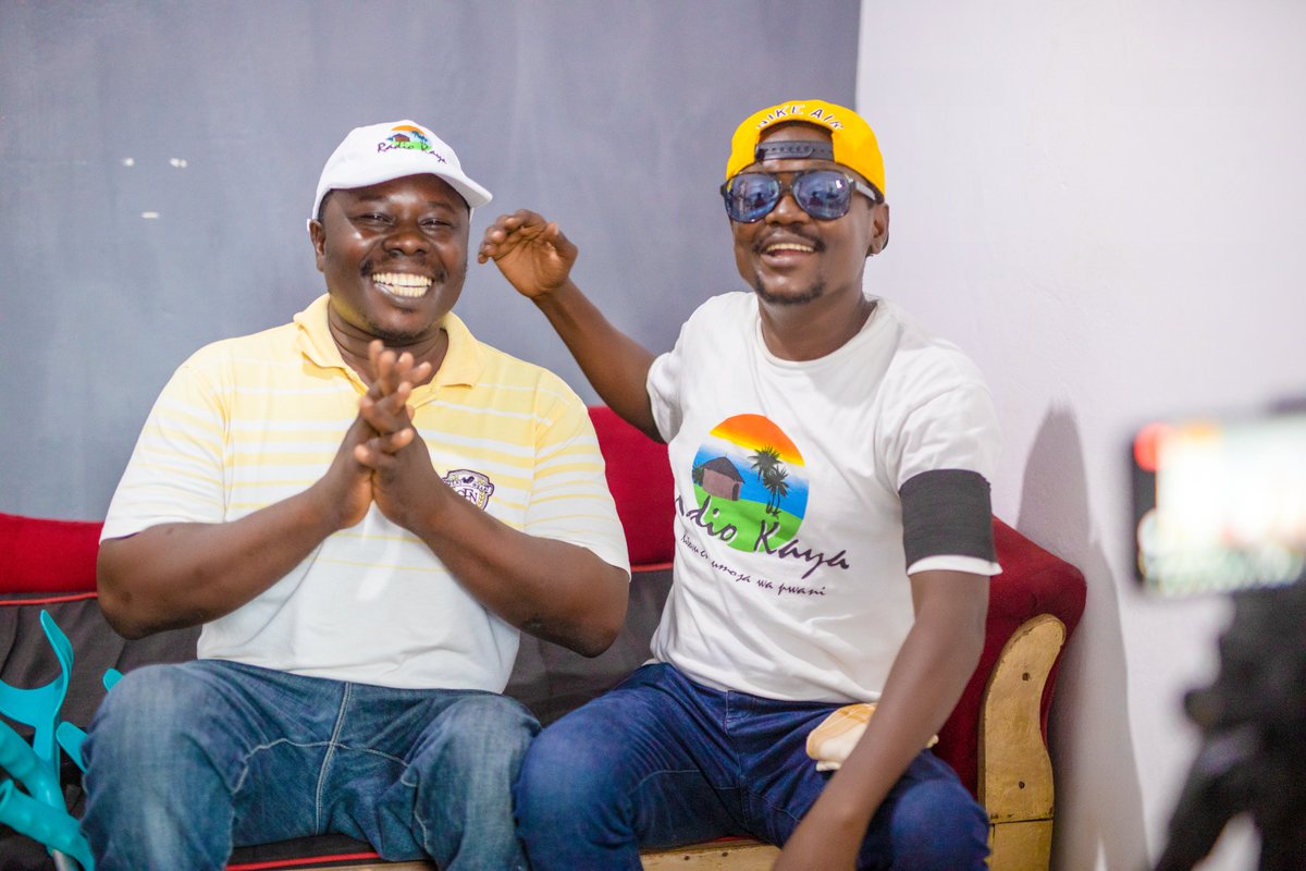 PillarWorksstud's tweet image. Smile😂