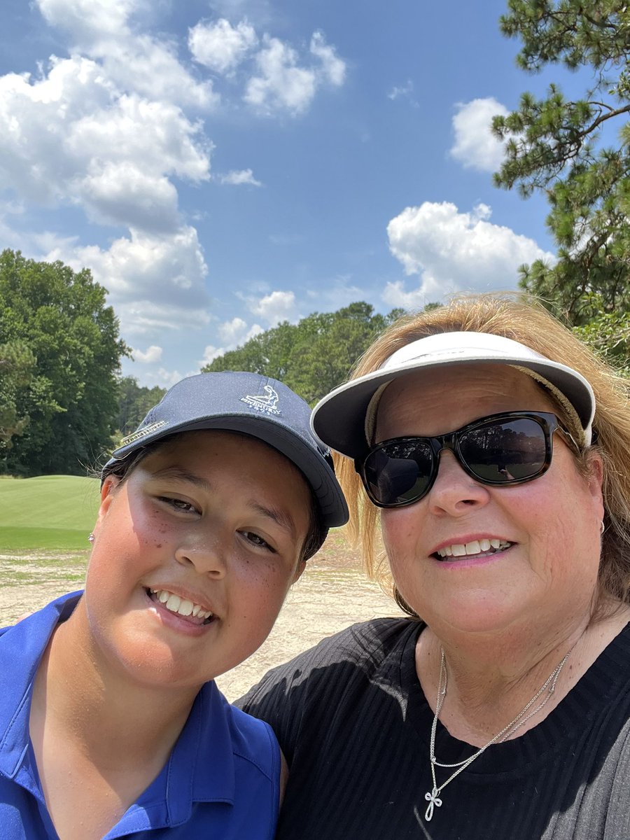 CoachbrownLemm's tweet photo. My heart is beaming!  Friend #peggyannbellmiller made the effort to find my student #SarahM @PineNeedlesGolf @uskidsgolf World Championships. @summitgolfschool https://t.co/gavgTQw1EN