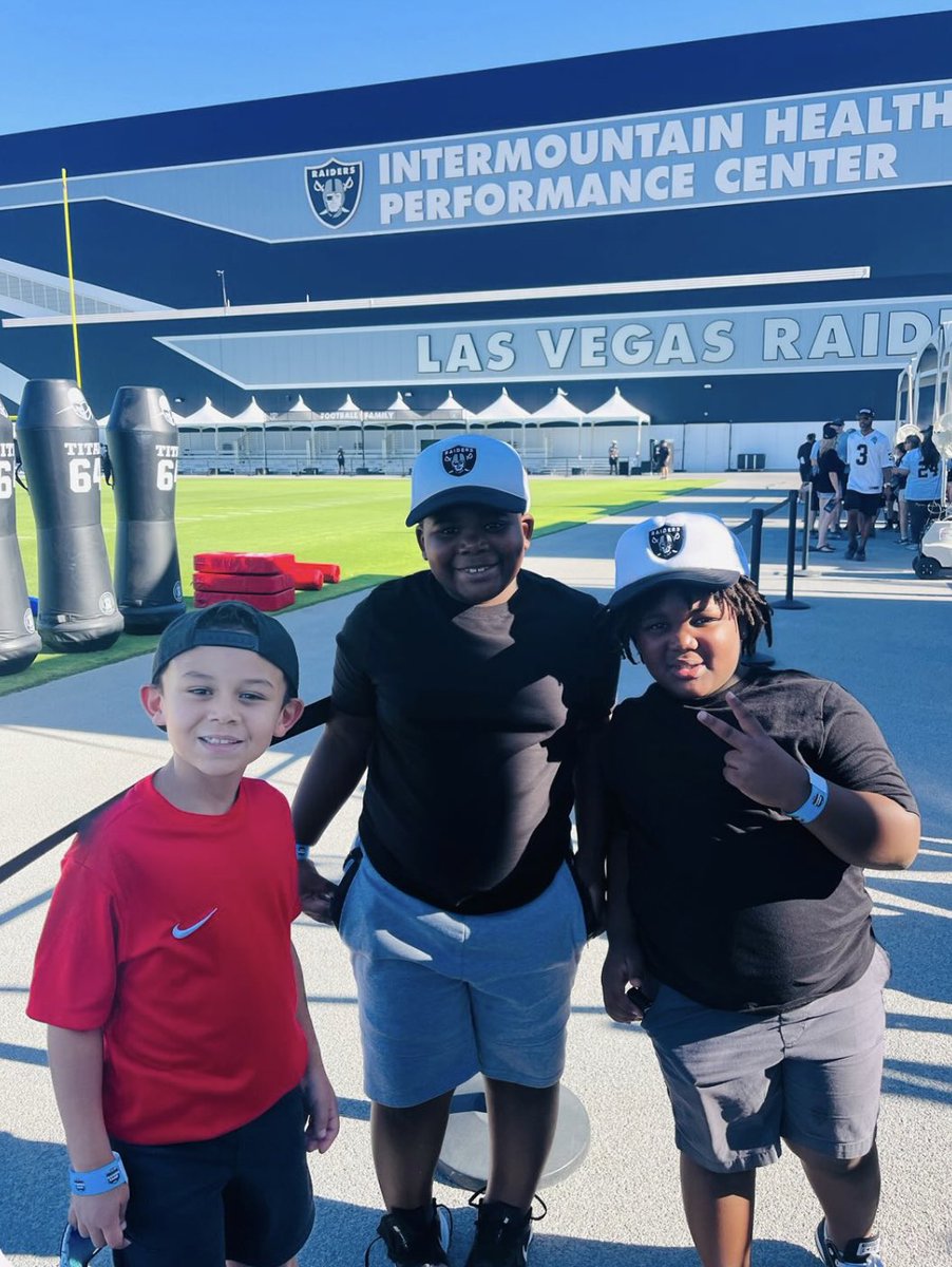 vegasraiderdad's tweet photo. People ask all the time what do we provide? I always respond “what is memory worth to you?” You want me to put a price tag on a chance to be better parent, share a moment that years later you can look back on, or escape whatever battle you may be facing. #letstalk #nopricetag https://t.co/0Ro41GxbbY