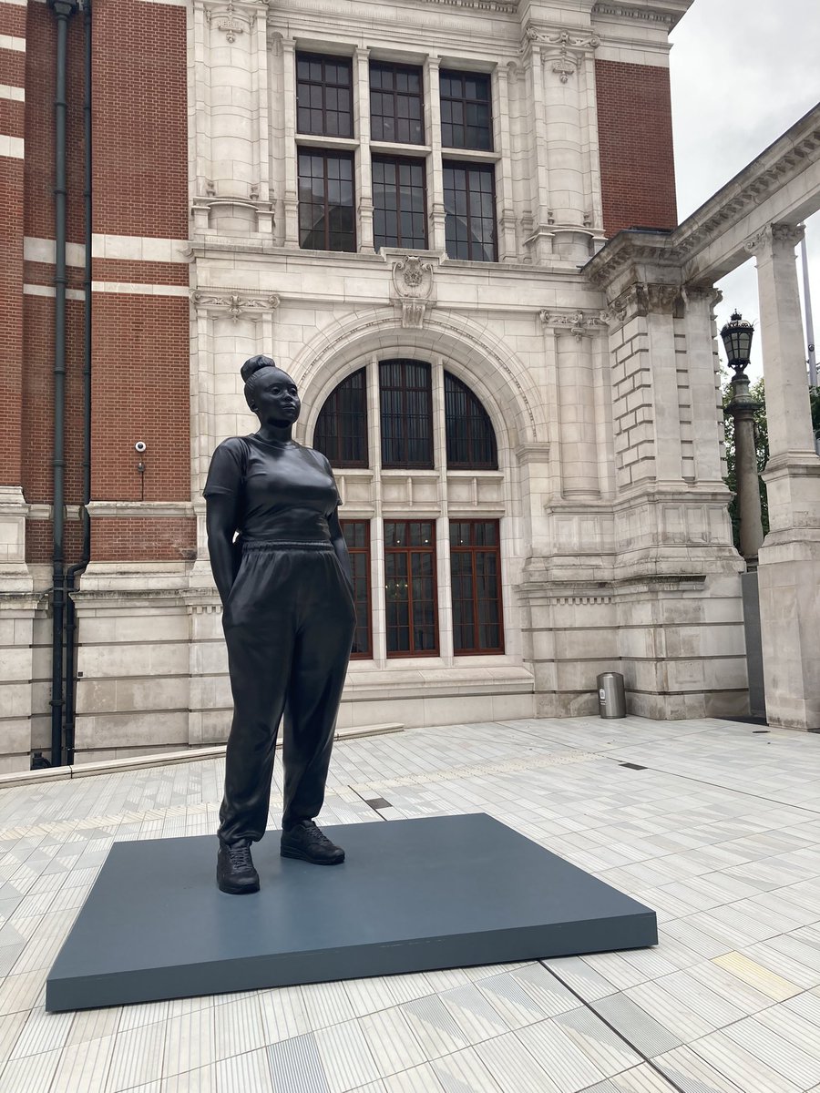 FforFox's tweet photo. Thomas J Price at the Victoria and Albert Museum. https://t.co/dAvCqHmjQO