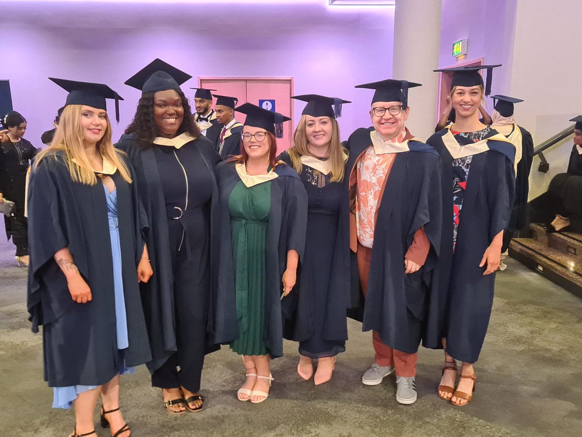 EmilyAnne80's tweet photo. Our Graduation Day!!! @AdetoroOlolade @ben_imaging @VLP25 @Radiography_MTB and our Lizzie ❤️ can't quite believe we are finished 🎉🎉 All our hard work sweat and tears finally paid off. Team D-Rad were definitely one of the best things that happened to me 💗 #ClassOf2023 #iambcu https://t.co/2oGpQUSggn