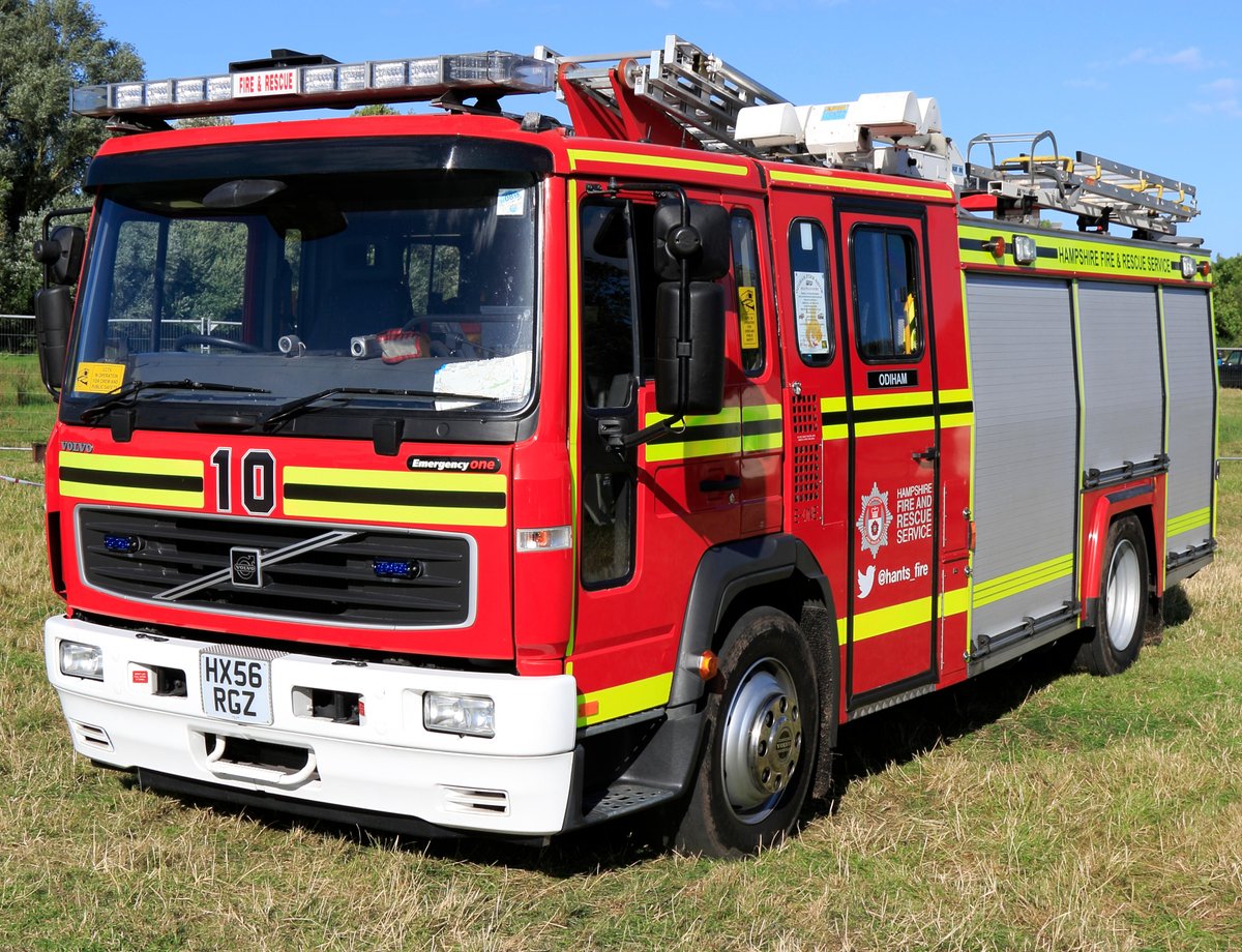 Investigations have started into a fire started deliberately in Havant.
It caused significant damage to the Belmont Kitchen last Sunday #CapitalReports