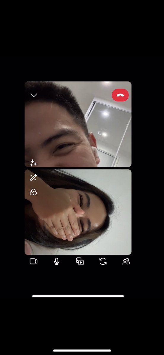heyyyyyyyzel's tweet photo. Uh oh, I'm falling in love
Oh no, I'm falling in love again
Oh, I'm falling in love
I thought the plane was going down
How'd you turn it right around https://t.co/NkU5xwGfLz
