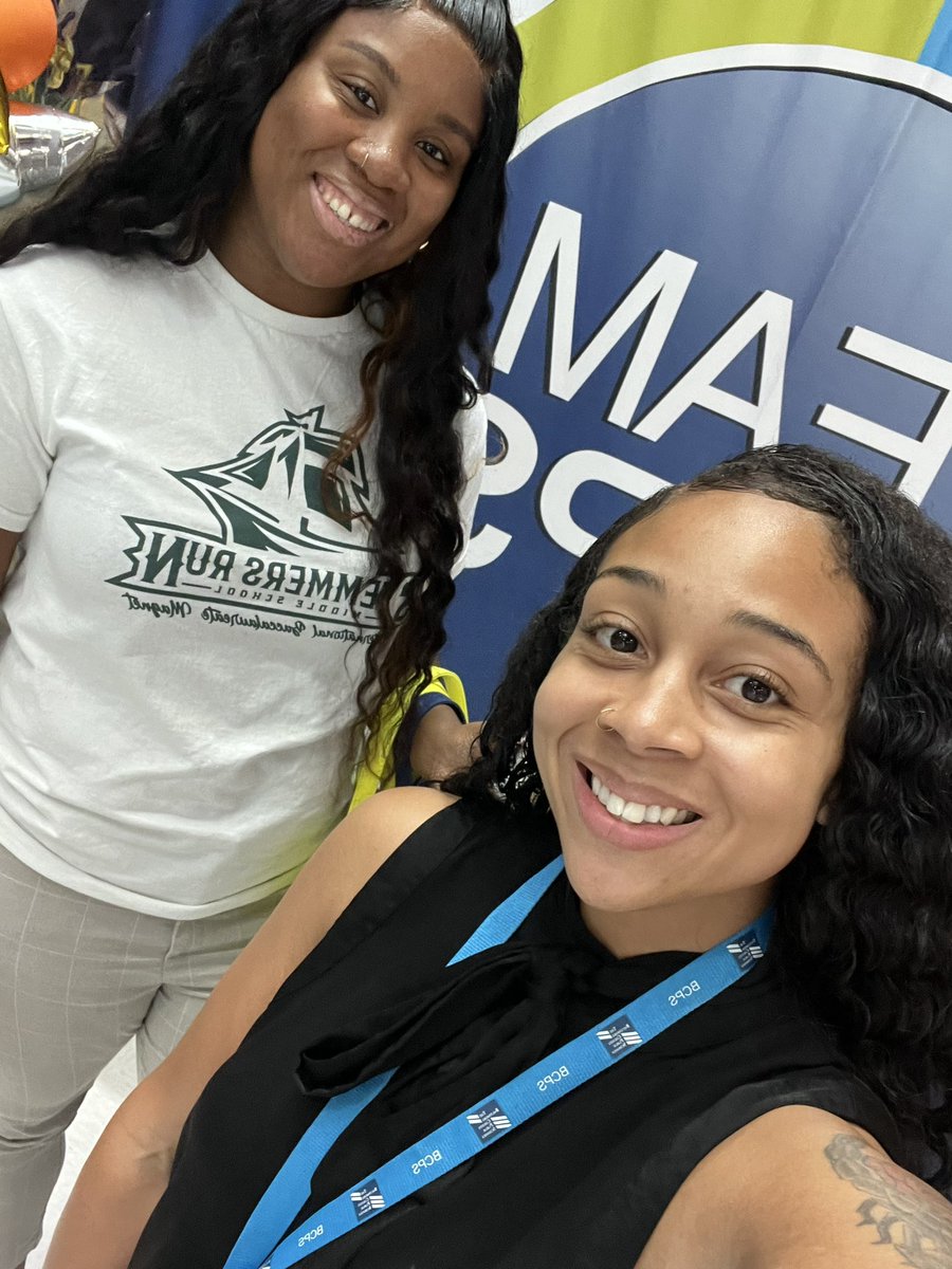 SGoodrichCSF's tweet photo. Today @BaltCoPS hosted a resource fair, where we were able to network and connect with different people/ organizations all over Baltimore ! I am so excited to share some of these connections with @TeamPowhatan 💙♥️! #BCPS #Communityschools #Baltimore https://t.co/3wPasP4sjE