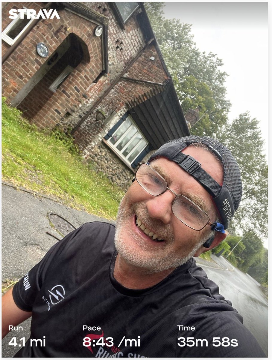 TonyJamesRunning tweet media