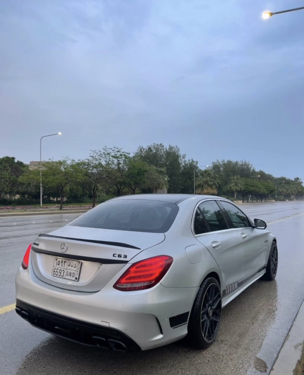 ألا ليت الزمان يعود يومًا.