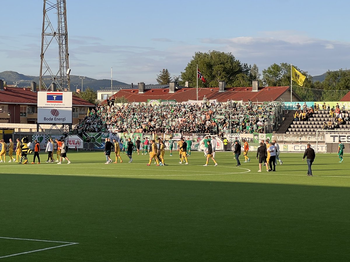 This mob is the best away fans we’ve ever had. Be proud <a href="/bohemians1905/">Bohemians Praha 1905</a>