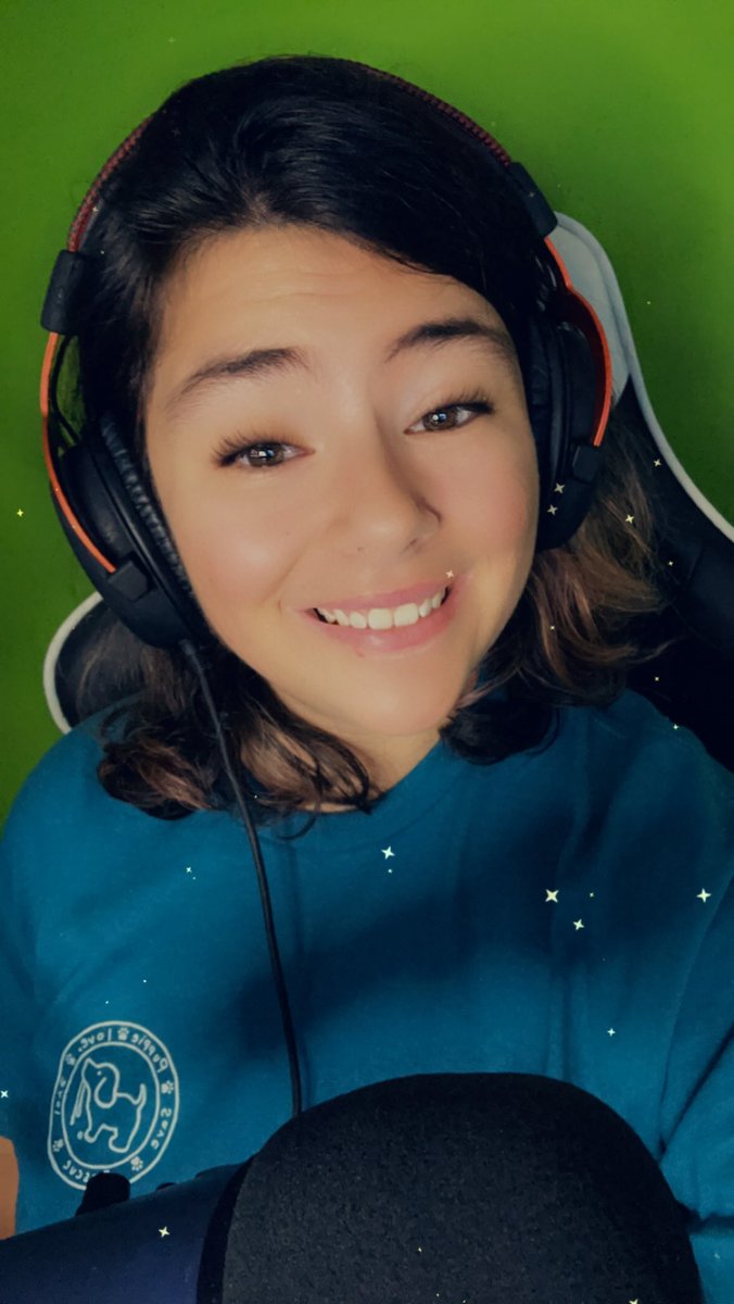 scurrdycatg's tweet photo. Wow I’m actually live🔥 what planet are we living on 🤣 but in all seriousness I missed u cuties!! Let’s chat, play some re4 remake and maybe eat some hot sauce??🔥 TUNE IN for all the chaos💖
💬Link in Comments💬
#horror #twitch #spooks #residentevil4 #truthordab https://t.co/DypjvoPdtJ
