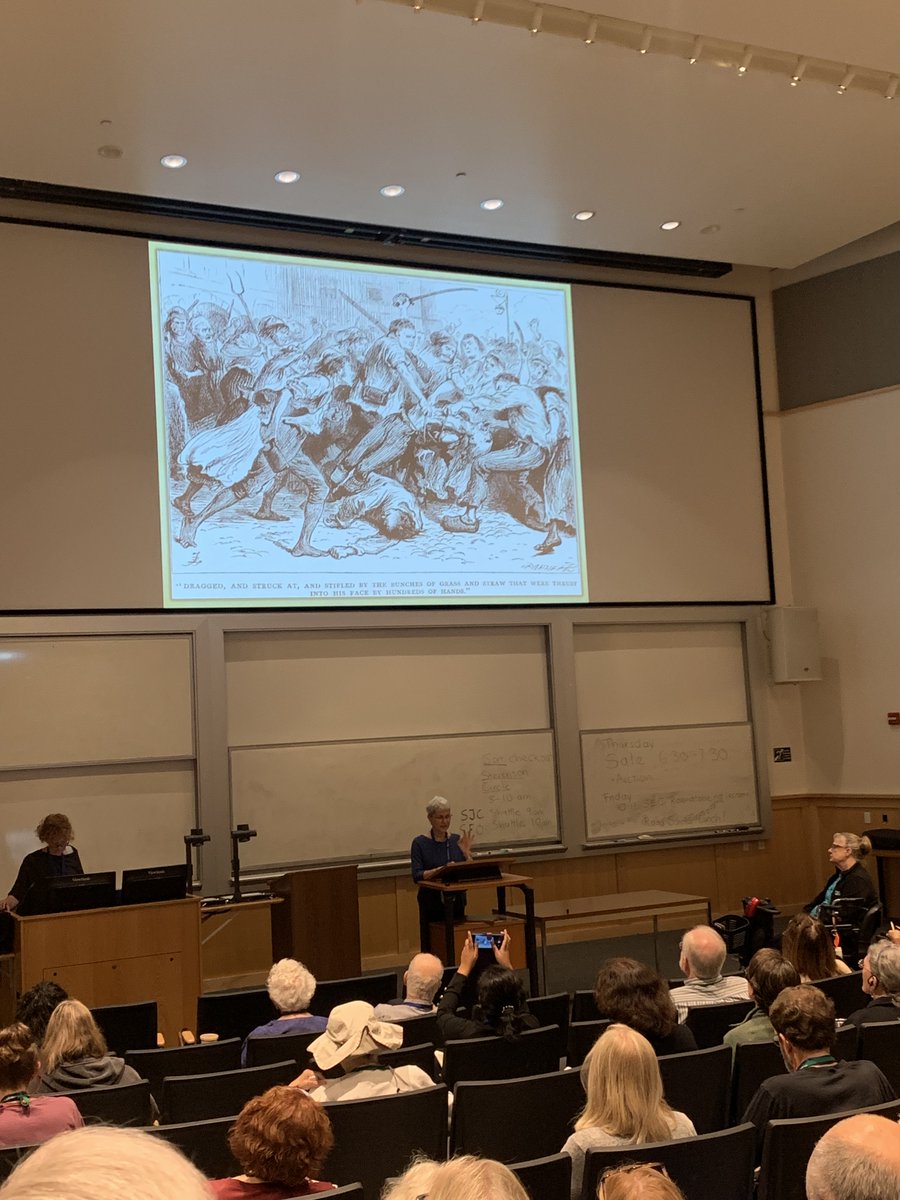 dickensproject's tweet photo. Gallagher reads the modernisation of vengeance through the combining of personal revenge plots with collective historical retaliation. The revolution emerges from actions of a crowd, in which each member is acting simultaneously on their own grievances & those of the group #DU23 https://t.co/WbTgavDDco
