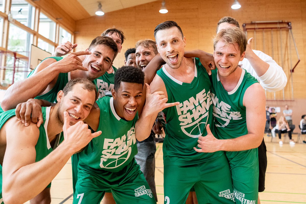 Mit unserer Unterstützung kommt am Wochenende FAMEorSHAME zurück! 🔥 Im Mittelpunkt steht Basketball. 🏀Live-DJ, Dance-Battles, Foodtrucks, Graffiti-Livepaintings und eine Kids-Corner runden das Spektakel ab. 🙌 Der Eintritt ist frei! 😎 Mehr Infos: fameorshame.de