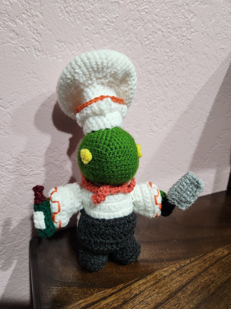 infinite_feed's tweet photo. dinner with papaw tonight… he made 12 burgers for all 6 grandkids and I’m the only one who showed. love him. https://t.co/cZtEpoNLni