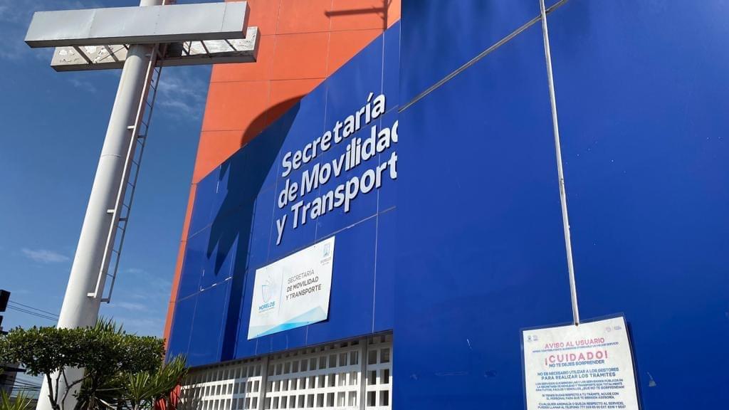 ZonaCNoticias's tweet photo. Abrirá SMyT ventanillas para trámites de placas y refrendo 2023 https://t.co/VfVxcbG3vo https://t.co/chKJCTQOTe