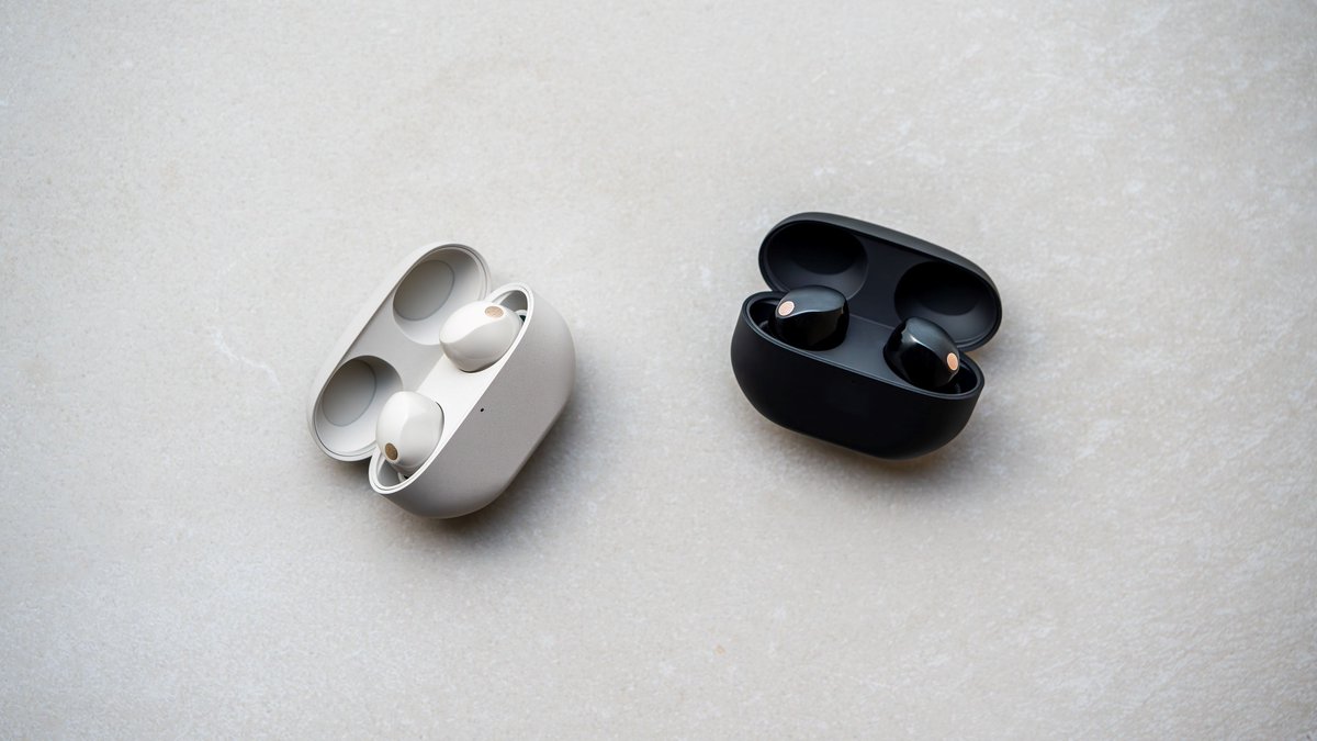 Sony's tweet photo. The Best Noise Canceling Earbuds.

Introducing the WF-1000XM5 by @SonyElectronics: https://t.co/9WoFnw5cyJ https://t.co/FHD8zMjOTo