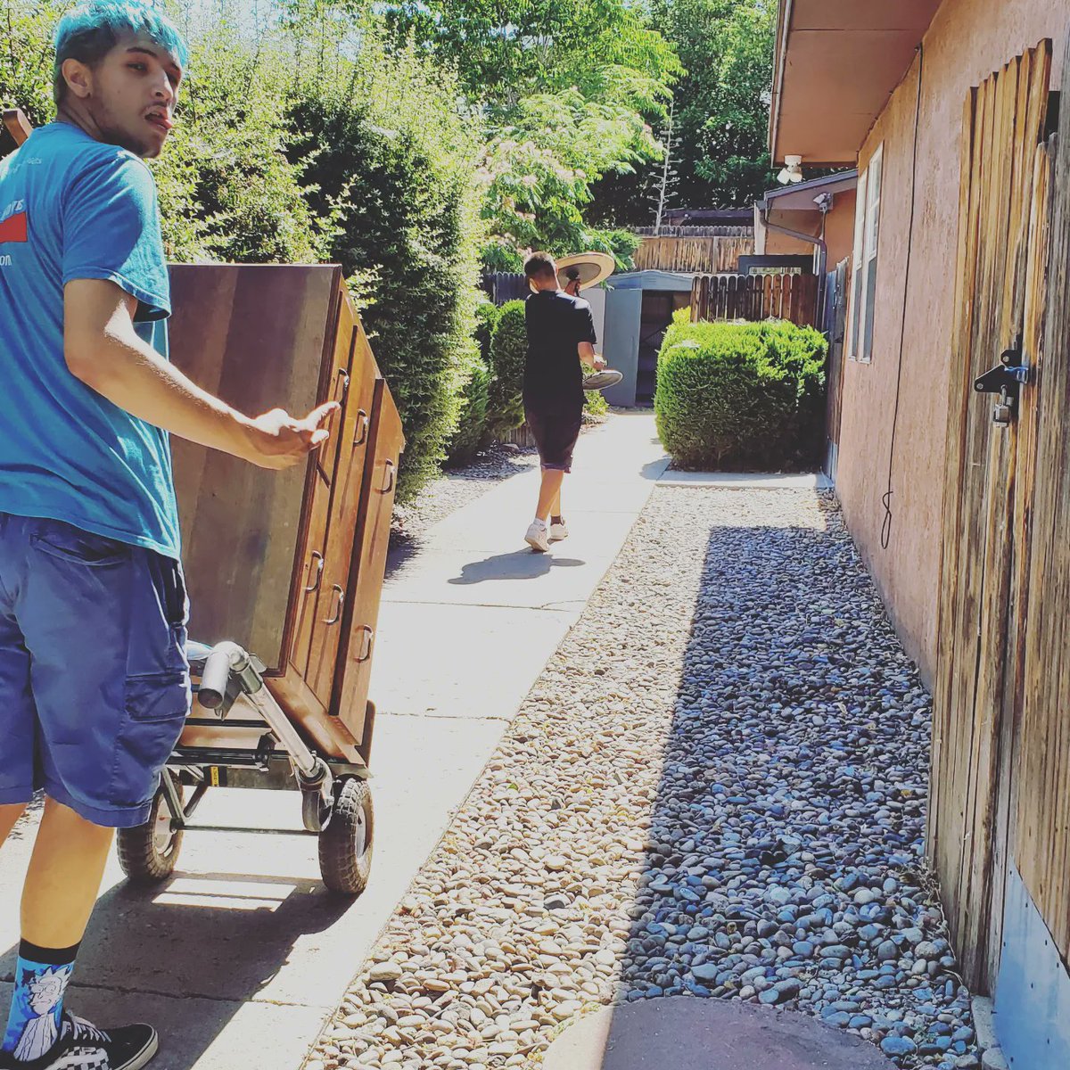 TRU2THEMOVE's tweet photo. We are always on the move cuz we stay Tru at what we do! 😎💪🤝🤗
#professionalmovers #efficient #experience #lifestyle #localmovers #localbusiness #reliablemovers #localmovingcompany #relocation #movers #move #movingandstorage #supportsmallbusiness #trending #trumoving #viral https://t.co/43ErU055Dj