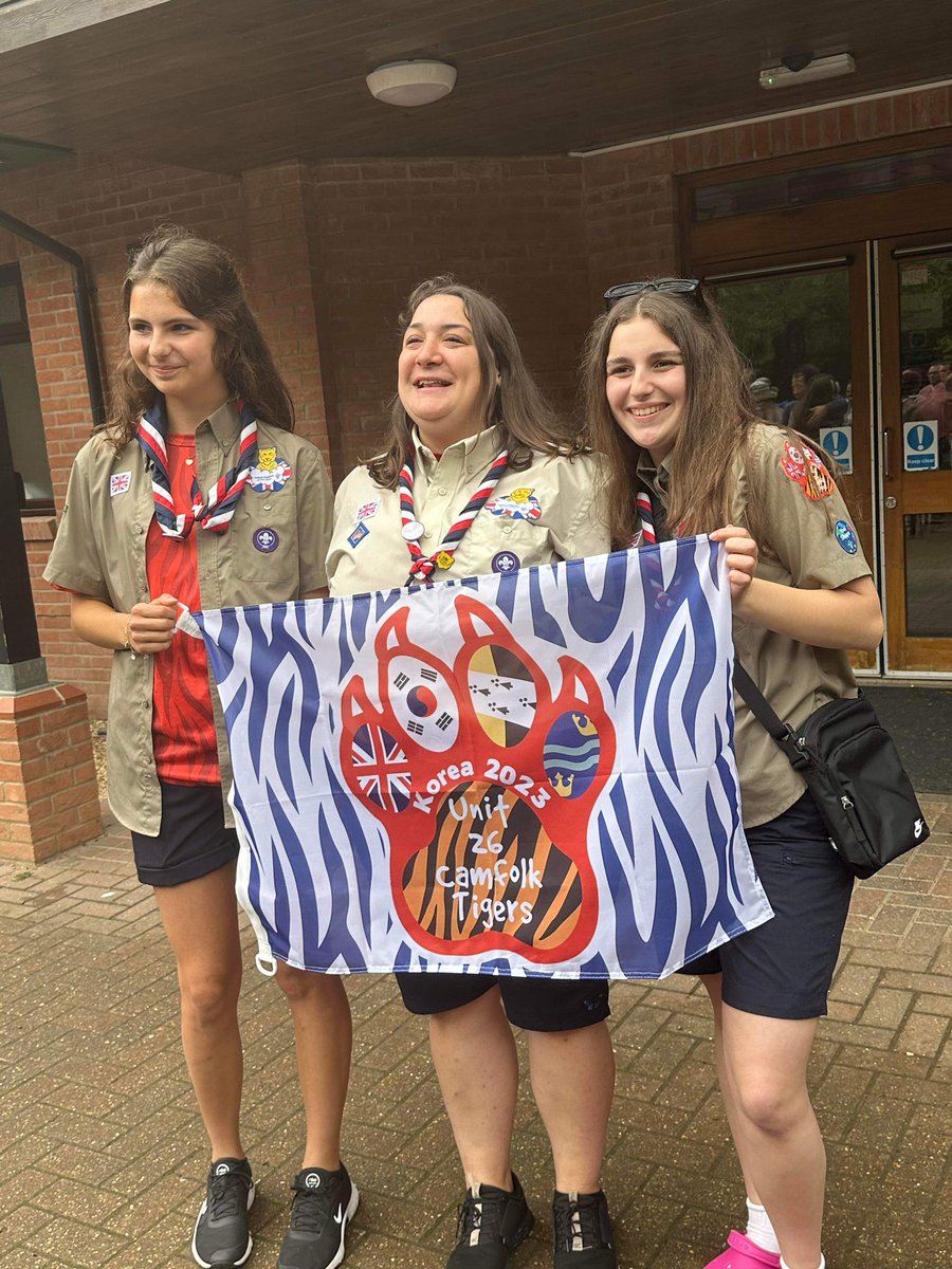 janewarden18's tweet photo. Unit 26 from @norfolkscouts are on thier way @UKContingent #camfolk tigers @scouts https://t.co/OI4HVKv0iX