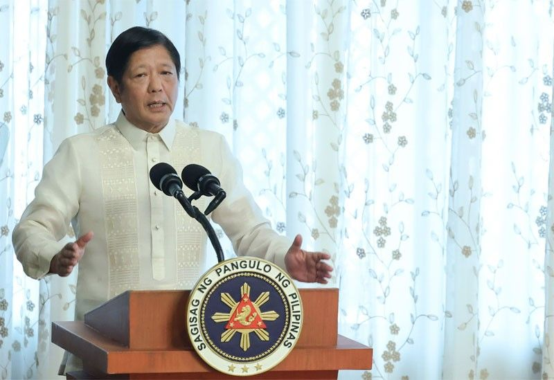 MrWinwineklabu's tweet photo. The support you are providing to President Marcos Jr. is the support you are extending to our motherland. The wish to tarnish the president's image is the wish you are causing to damage your own country. So reconsider before carrying out detrimental actions towards our president. https://t.co/NIxe5dnGkT