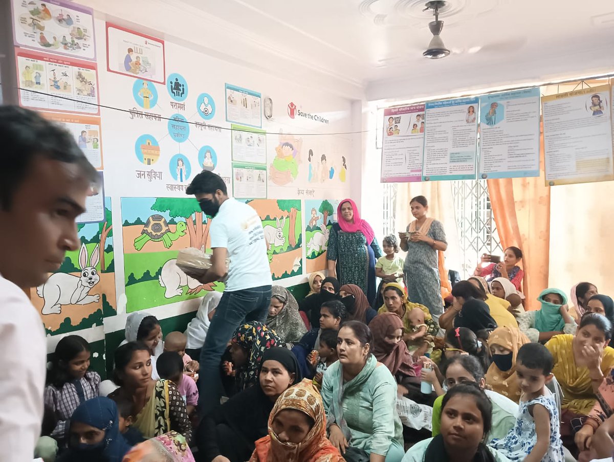 mybharatsd's tweet photo. Nehru Yuva Kendra South Delhi in collaboration with NSERD has organized Jal Samvad under the on going Catch The Rain programme. The program was started by Taking oath, pamphlets distribution for awareness and ends with a wonderful lecture on water conservation. 
#CatchTheRain https://t.co/FcIiqe3g89