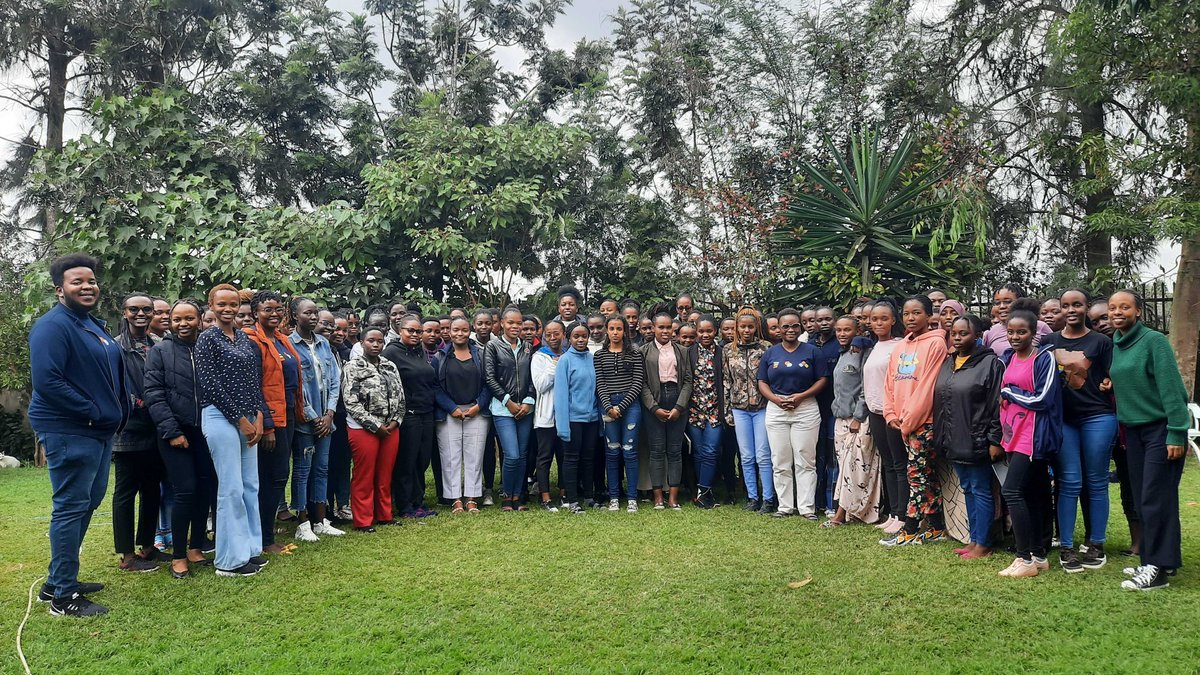 onadata's tweet photo. We had an incredible opportunity to visit @akirachix, and all-female tech accelerator firm based in Nairobi, to talk about our data analytics work and @akukoio. Awesome to meet this group of dynamic and talented women. https://t.co/SC2sleg0yo