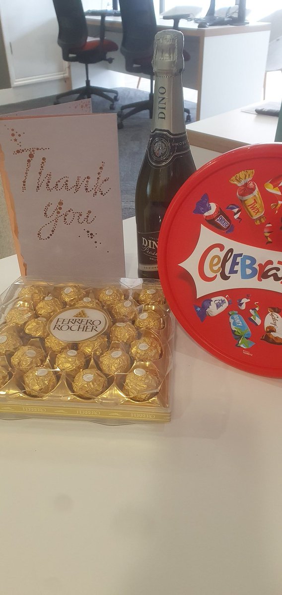 EarthTracy's tweet photo. More lovely gifts received from happy clients in Spalding this week, we'll done team! @PygottandCrone @nicky_latter @charlene1986x @IngamellsJodi https://t.co/BhmQK09CF4