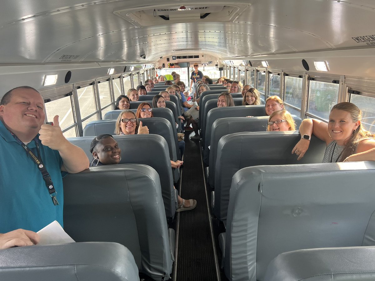 Martha McMillan (@marthacmcmillan) on Twitter photo Great turnout for the <a href="/EastRidgeES/">East Ridge Elementary</a> community bus tour today! <a href="/hamcoschools/">Hamilton County Schools</a> #whatsNEWinHCS Great turnout for the <a href="/EastRidgeES/">East Ridge Elementary</a> community bus tour today! <a href="/hamcoschools/">Hamilton County Schools</a> #whatsNEWinHCS