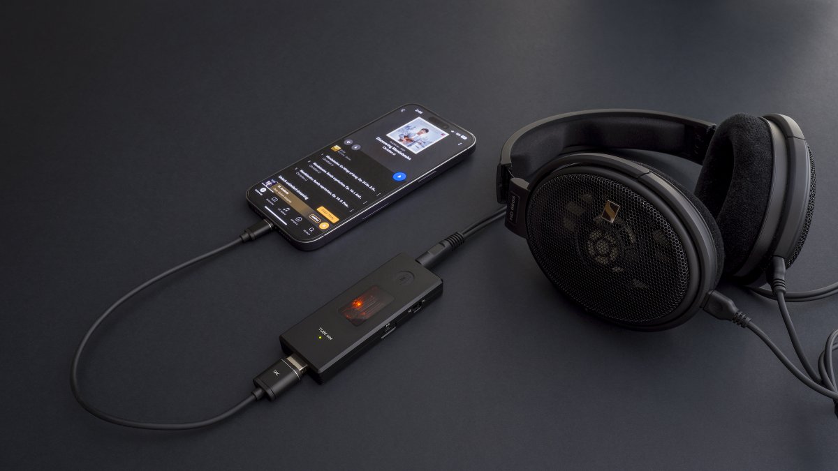 All-new! TUBE mini Balanced Headphone Amplifier and DAC.

Learn more: wooaudio.com/amplifiers/tub… 
.
Have questions? email: info@wooaudio.com
.
.
.
.
.
.
#WooAudioStories #headfi #headphones #Sennheiser #iphone #music #tech #newproducts #WANT