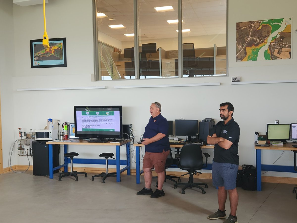 GaiaResearchMB's tweet photo. #DroneLab @UPEICCCCA https://t.co/kYhLBXPmjx