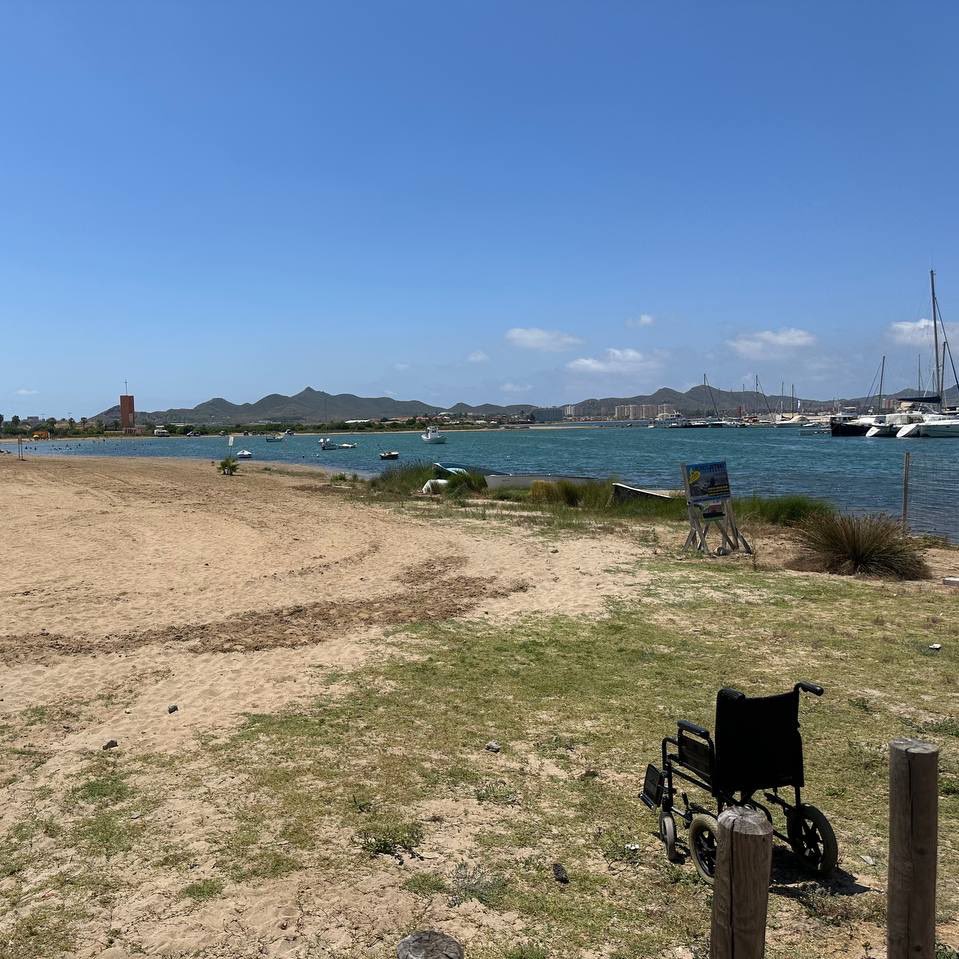 MCCartagena_ct's tweet photo. ✅  Aprobada la moción que presenta @jjloesco para darle solución a los múltiples problemas de accesibilidad ♿ que se encuentran en toda la costa de #Cartagena 🇩🇰, desde las playas ⛱️ hasta las vías de circulación 👨‍🦼 https://t.co/cMZGQjwCWf