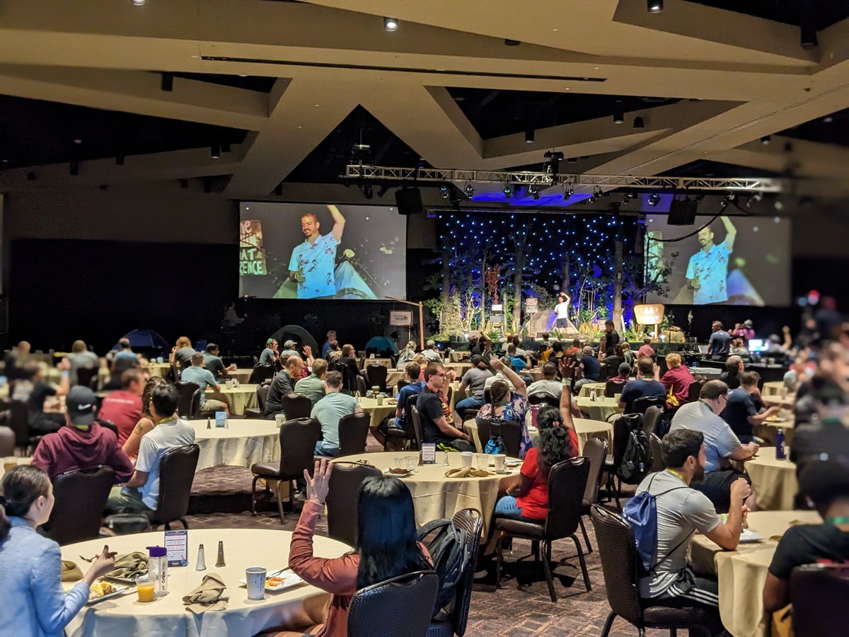 Matthew D. Groves tweet media