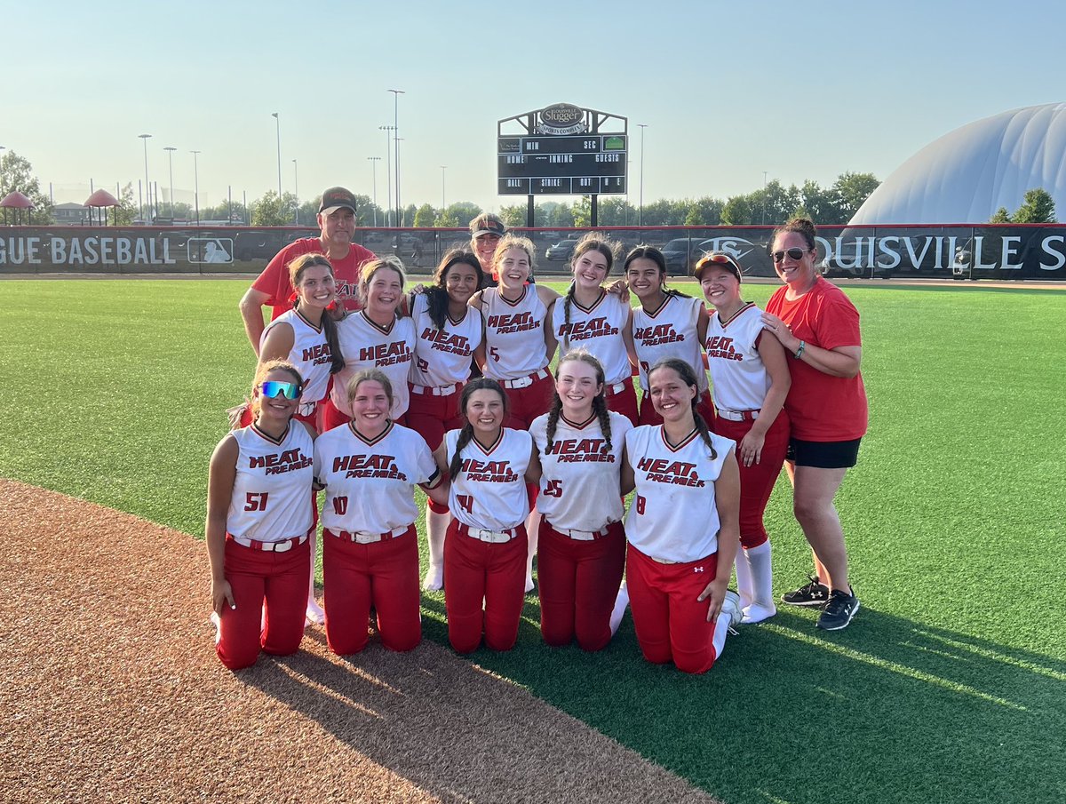 37 teams from 6 states at the PGF Regional Championships in Peoria. The smiles say it all. Made it to the Elite 8 with 6 Ws on the week &amp; some pretty fantastic softball. They are all #1s to us. Thank you to <a href="/DaveBetcher1/">Dave Betcher</a> for another awesome <a href="/PGFnetwork/">PGF</a> tournament.