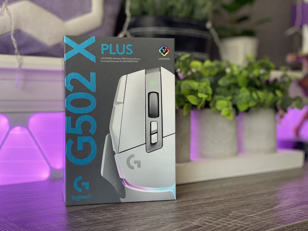 Stream returns tonight with a surprise! ✨ thanks to <a href="/LogitechG/">Logitech G</a>, I’ll be giving away my favorite mouse, the G502 X Plus, live during stream! 🤩

💜 Stream starts 5:30pm Pacific
💜 twitch.tv/snowlit
💜 Mouse color winner’s choice

See you there! 🥰

#LogitechGPartner