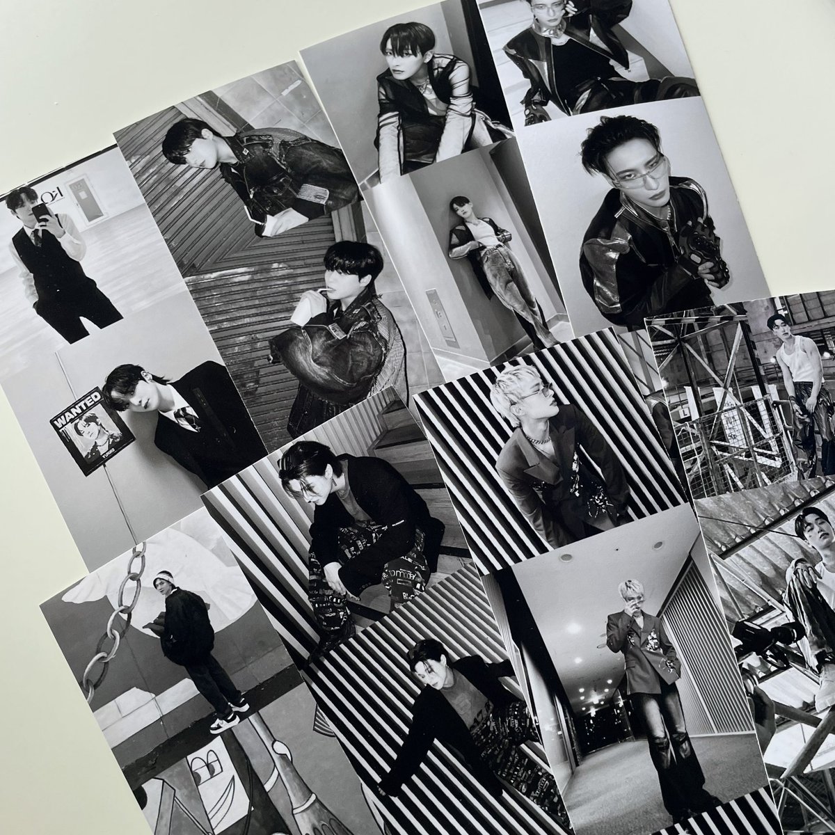 chuchoux_jjns's tweet photo. อย่าลืมมารับกันน้าา🤍🗯

*special thanks•
postcard - @photomemoshop 
photocard - #ทีพีชรีวิว
photobooth - @photomemoshop https://t.co/eWzyhLIKJD