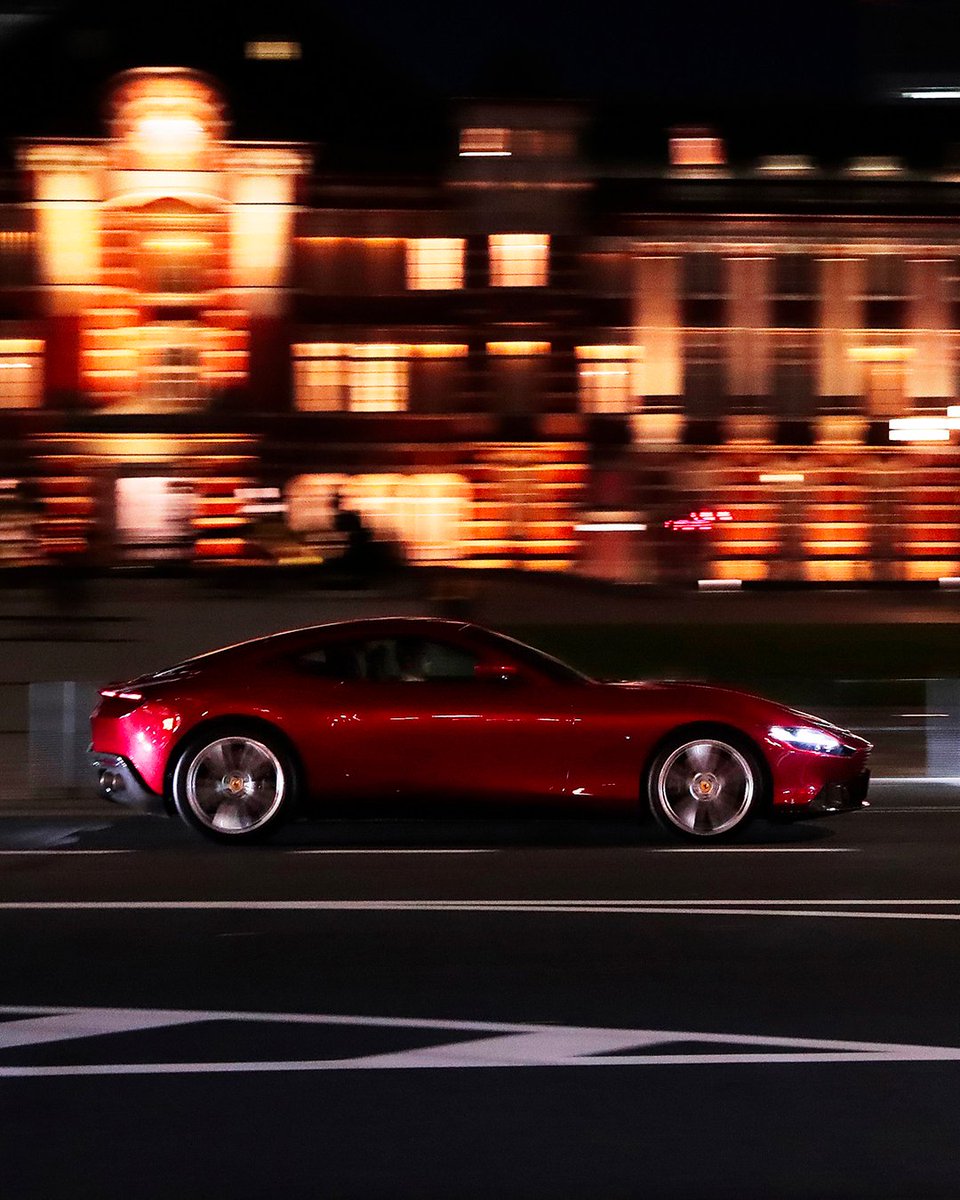 Experience the magic of #Tokyo from behind the wheel of the #FerrariRoma.
#DrivingFerrari #Ferrairi