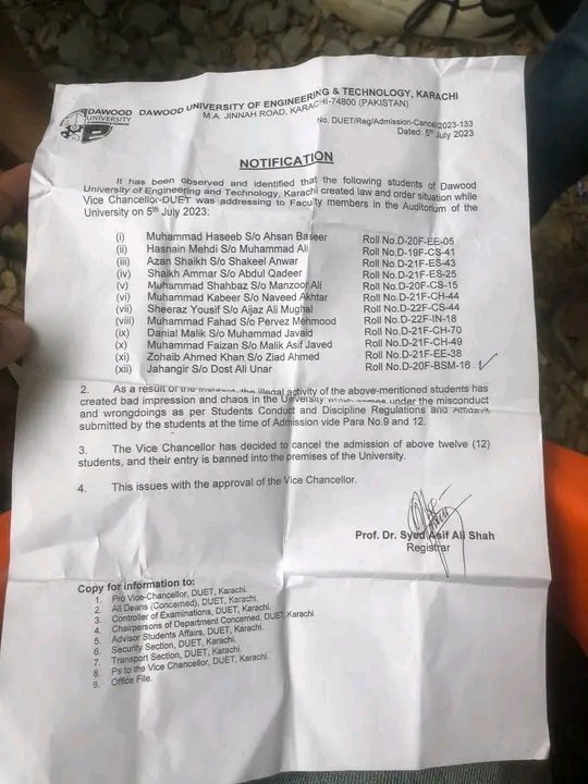 SindhiMubashir's tweet photo. ہمیں دشمن کے بچوں کو پڑھانا ہے
(اپنوں کو نکالنا ہے)

#RestoreDawoodUniversityStudents https://t.co/AzCGkrME0p
