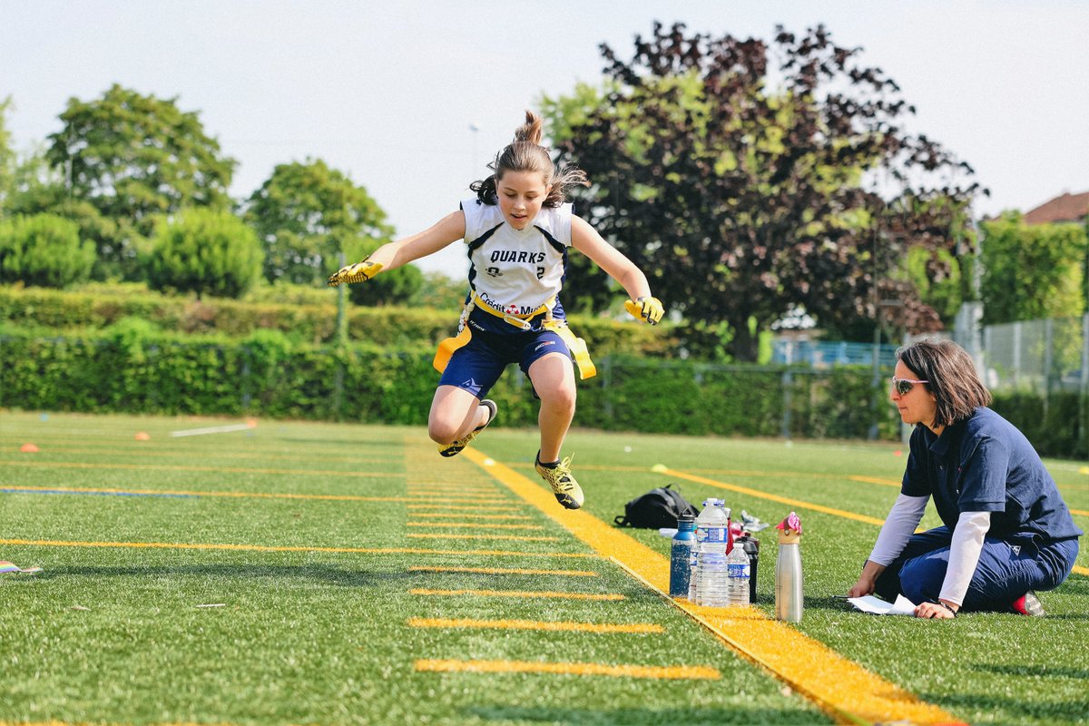 FFFA_officiel's tweet photo. Retour en images sur les détections des Équipes de France masculines et féminines U17 et U15 de Flag Football 🔥

Au total, une petite centaine de joueurs et joueuses se sont retrouvés 🏈

Pour en savoir plus ➡️ https://t.co/vjl2qo7yM5

📸 TL7 https://t.co/FBSs4dFgBl