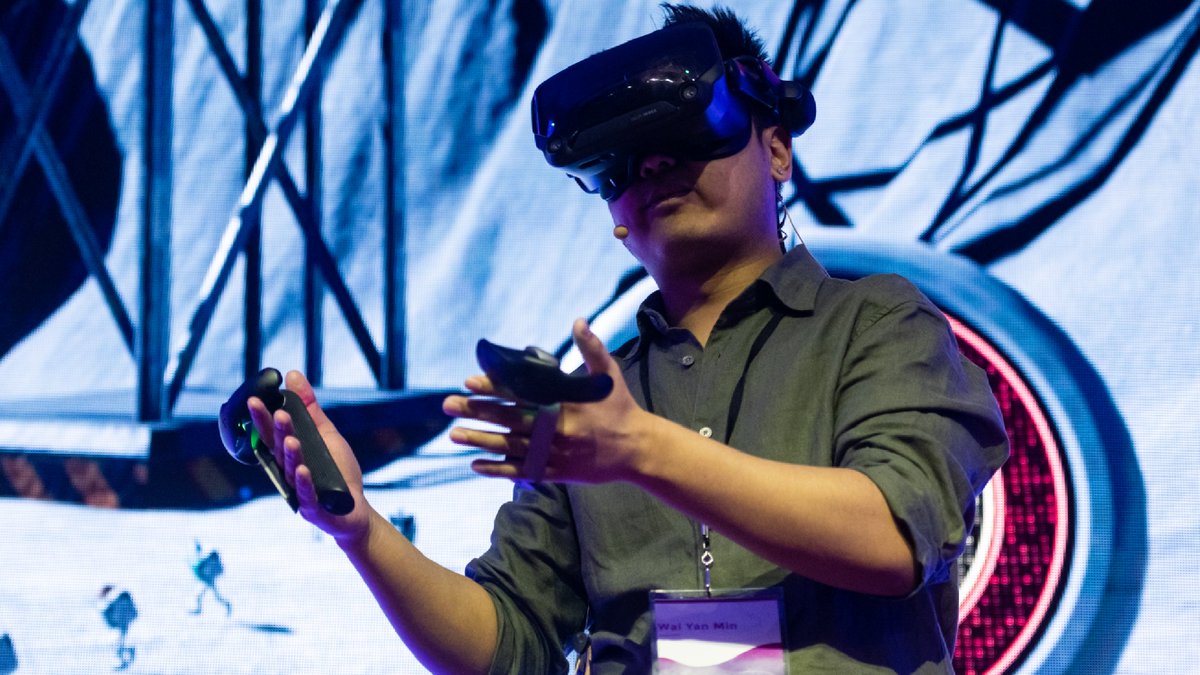CenturoGlobal's tweet photo. ๐ #Throwback to the superb experience of #VR, #AI and #Biology at #CenturoGEC2023 with @TG0info @algodynamix and @EnbiosisBio ๐
Watch more here ๐๐ปhttps://t.co/QSRDfY0GZ9
#TechnologyThursday #Innovation #BusinessInsights #Science https://t.co/G3US13ECHb