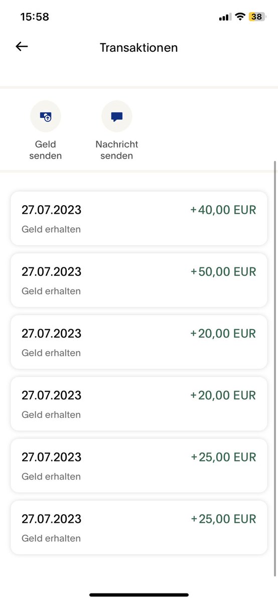 Gerade einen weiteren Sklaven schön gemolken. So gehört es sich!