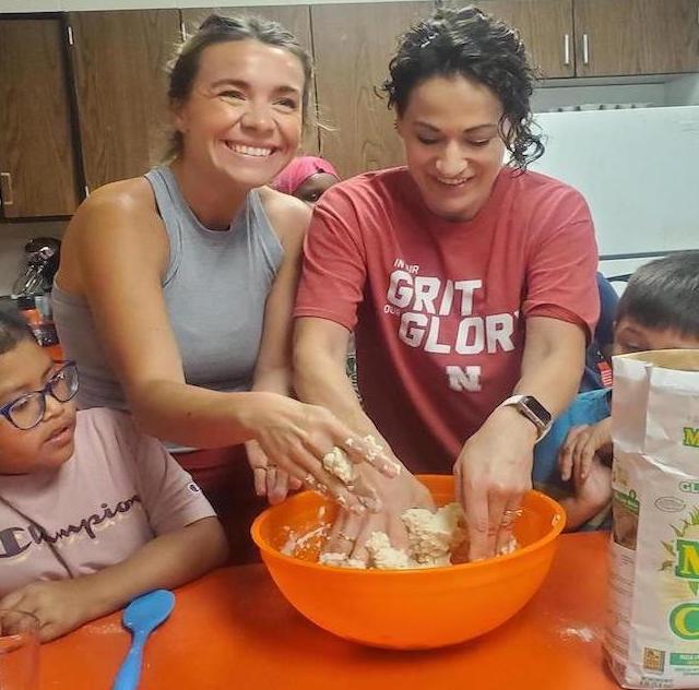 UNLExtension's tweet photo. When these amazing students discovered their teachers didn't know how to make homemade tortillas, they took the lead and became the teachers themselves! It's a delightful example of a flipped classroom in action and a cultural exchange.
https://t.co/fiyGurF8Xb
#NebExt #ExtStories https://t.co/ZuVt6V1sCa