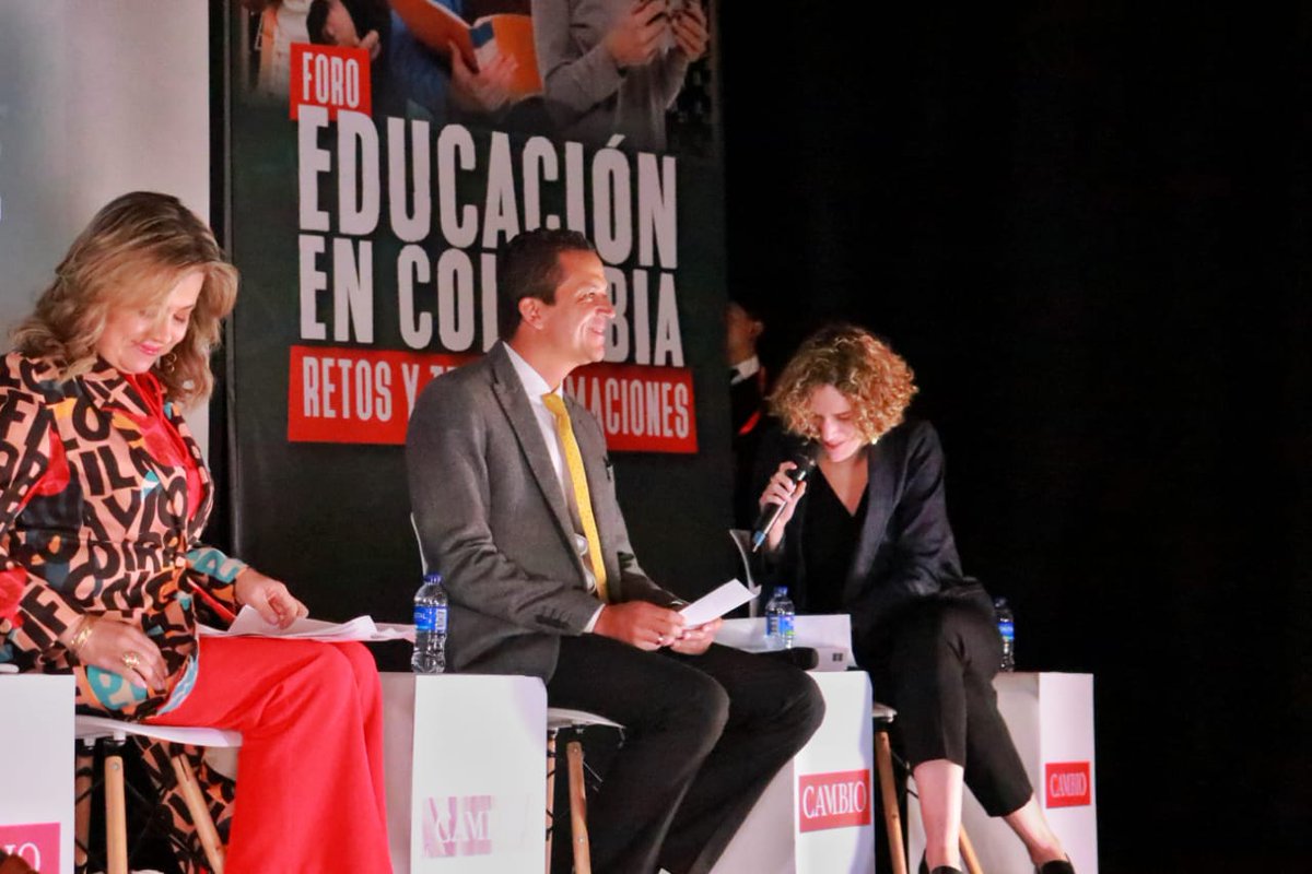 juancsaldarriag's tweet photo. Participo #AEstaHora en el #ForoEducación Colombia: Retos y Transformaciones, un espacio de análisis y reflexión sobre el futuro de la educación. Invitación de la revista @estoescambio. #ElCambioAvanza. https://t.co/DFiRYwxLLJ