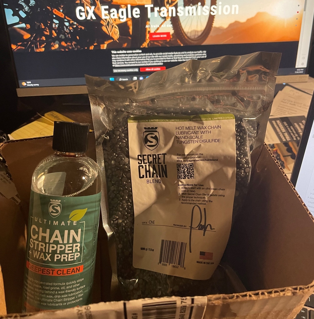 As I work on being more like Wayne riding with my new Sram components I want to thank Silca for my chain wax. Looking forward to getting this on ASAP. 

@Silco_velo <a href="/Sramroad/">SRAM Road</a>

#pelotonfit #morebuttsonbikes #virtualbikefit #virtualfit #bikefit #spokanefitness #virtualbikefitting