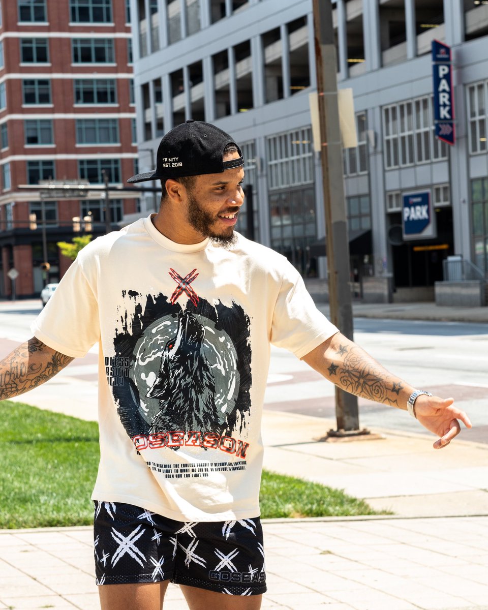 goseason_'s tweet photo. Head over to our site to grab our new “Endless Pursuit” Tee !
https://t.co/bmAf6LvzRs 🐺 https://t.co/mRT7uSVskj
