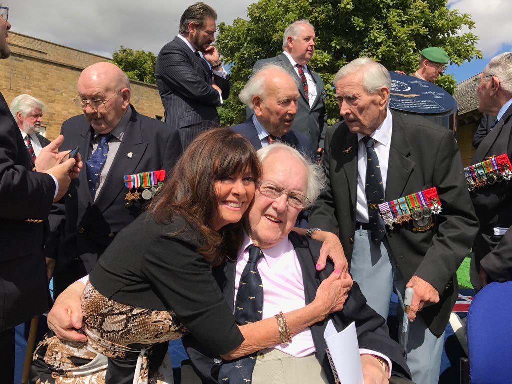 Vicki Michelle MBE 💙 tweet media