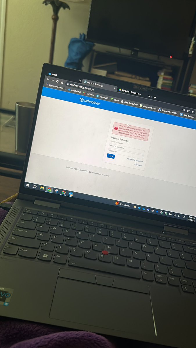 MrsDH_2Cool's tweet photo. When you’re tryna be great and do PD in your PJs but Schoology says nope. 🙃

Guess I’ll just enjoy my iced coffee 😌 #SummerAsATeacher #TechnologyAtItsBest https://t.co/irpHb9qm5a